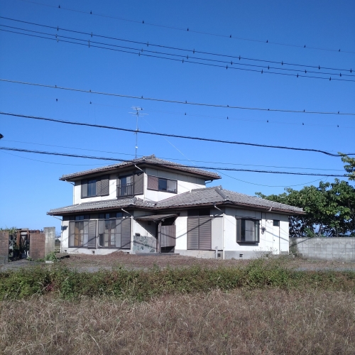 見違えるようにきれいになった空き家